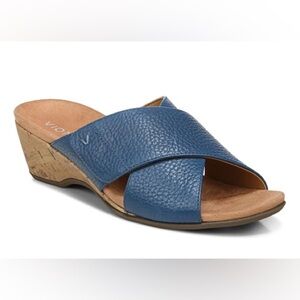 Vionic NEW Leticia dark blue sandals 6.5 NWT SOLD OUT leather wedges slip on